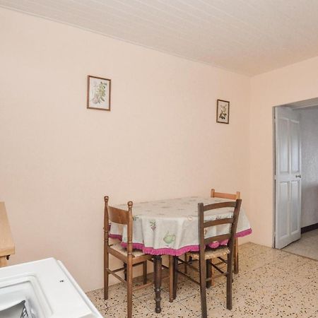 Lovely Apartment In Pietranera With Wifi Exterior foto