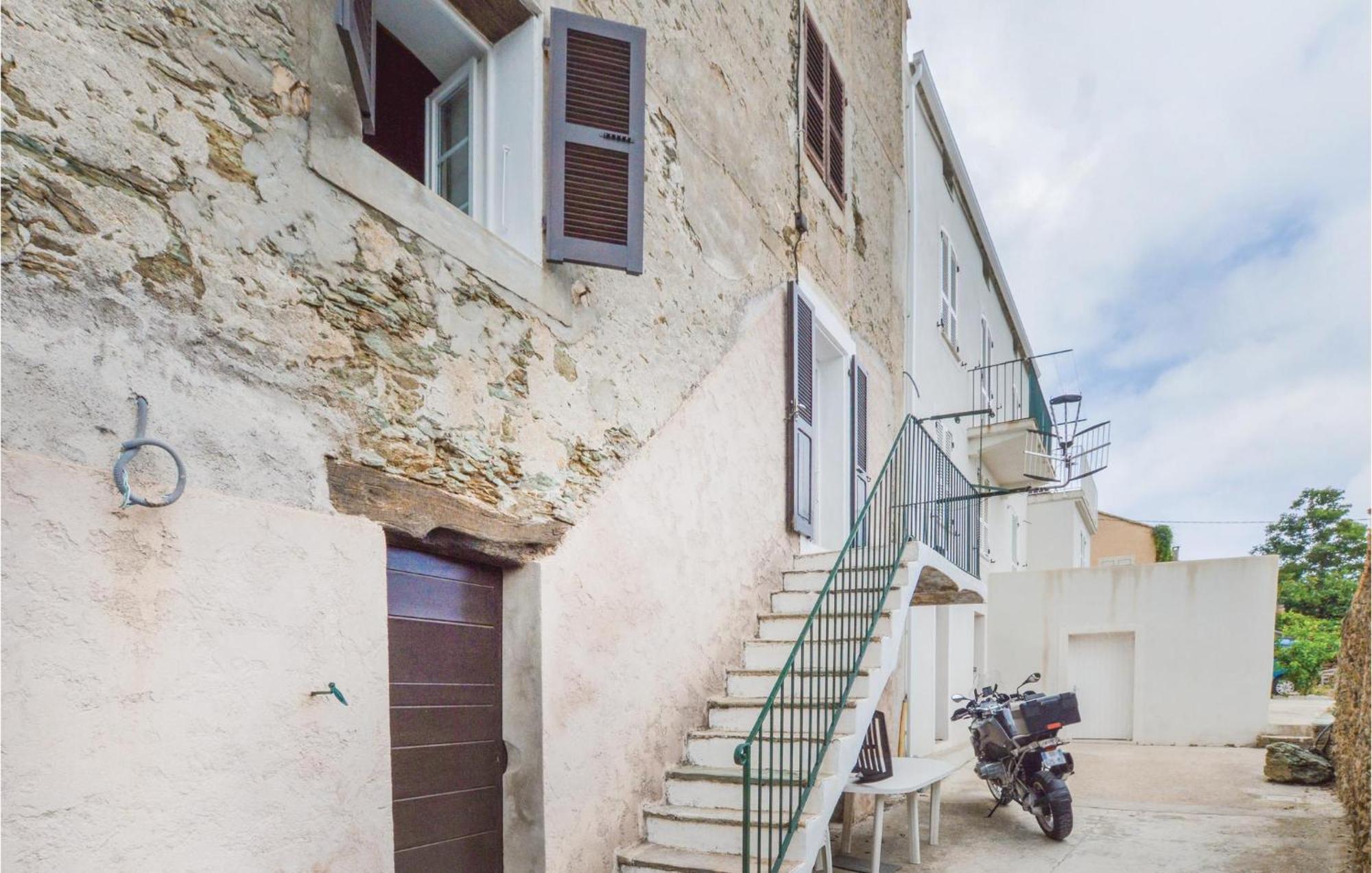 Lovely Apartment In Pietranera With Wifi Exterior foto